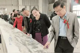 50米长卷绘出大美包头图片
