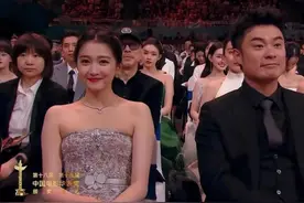 华表奖成了“照妖镜”，张译、张子枫拿奖后，破防人算是照明白了图片