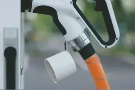 电费快赶上油费，但运营充电桩依然不是一个好生意图片