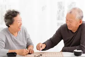 新研究：百岁老人体内或有特殊免疫力图片