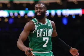 打工皇帝!杰伦-布朗5年3亿美金续约绿军,成为NBA历史首位3亿先生图片