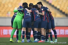 中超临时转会窗关闭！重庆队6人未找到新下家图片