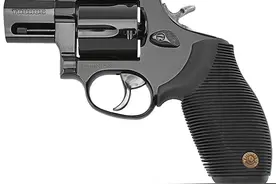 武器｜陶鲁斯M905转轮手枪图片