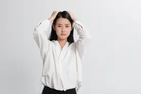 跳楼的时候到底会不会感觉到疼呢？如果会疼，又会持续多久呢？图片