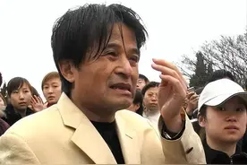 毕福剑现状曝光：从央视正常退休，并未定居农村，现经营多项副业图片