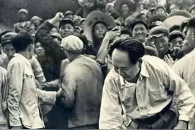 十三陵水库：主席总理亲自劳动，2000老外帮忙，造就58年中国奇迹图片