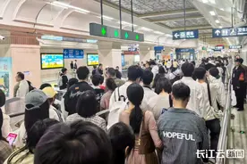 560.75万！武汉地铁线网客运量连续两天进入“500万+”图片
