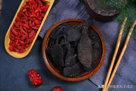 嘴里发咸两年，全是肾虚惹祸！图片