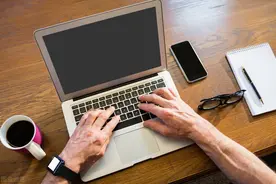 大一新生开学要不要带笔记本电脑？学姐：大一新生要综合考虑图片