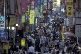 韩国全民炒房恶果出现，首尔公寓最高暴跌40%，有房东已跑路图片