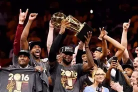 16年跟随詹皇4：3逆转勇士夺冠的首发，现状如何？两人被NBA淘汰图片