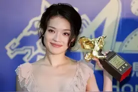 从叛逆少女到金马影后，她带火了“松弛感”，却承认“努力有时很丢人”图片