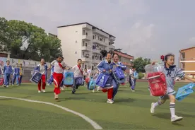 新时代文明实践 | 湖口：这里的孩子们高兴得蹦蹦跳跳图片
