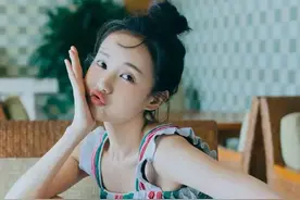 喜欢光脚丫的女星，你喜欢谁呢？图片