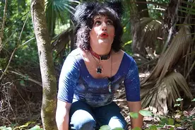 美国妹子觉得自己是匹狼，狩猎过人类堪称现代狼女图片