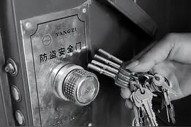 只用一把钥匙就能打开所有门么？万能钥匙是如何工作的图片