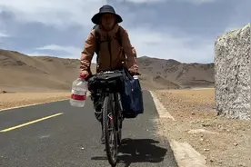 流浪中国的徐云是谁？他是怎么走红于网络的？图片