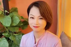 55岁知名港星领退休金度日！长居内地生活滋润，称不工作是没人请图片