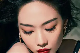 王菲菲写真图片