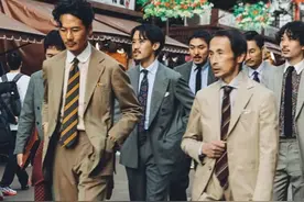 等我到中年也学“日本男人”：衣不花、裤穿宽、发不乱，绅士有型图片