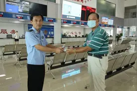 明确了！70周岁以上老年人持有驾照要注意这3点，经常有人被注销图片