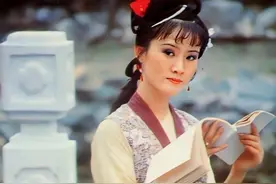 壶说红楼梦：麝月图片
