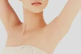 都是女生，为什么有的人腋下毛很多，有的却没有！这是怎么回事？图片