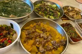 广东习俗：广东人为什么都很喜欢用不锈钢碟盆，而不喜欢用瓷碟？图片