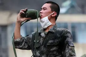 小装备见证大国崛起！解放军水壶更新换代，都蕴含着什么黑科技？图片