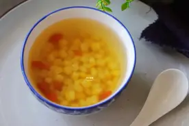 煮玉米煮几分钟才最好吃？原来那么多人都做错了，难怪玉米不脆甜图片