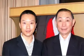 “跳梁小丑”李玉刚跌落神坛，不再被世界宽容，梅葆玖：死不原谅图片