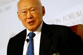 新加坡有七成华人，为何汉语不是通用语？李光耀：汉语存在劣势图片
