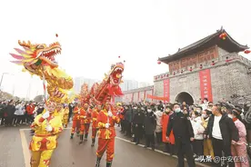 五条马路，实录“行进的淮北”图片