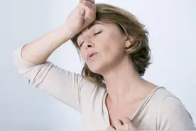 女性卵巢早衰，身体有何表现？医生：出现3种异常，赶紧自查图片