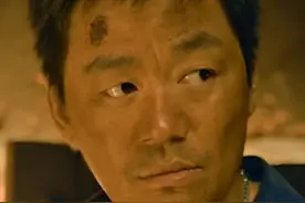 人民网点名表扬，而令我敬佩的是，王宝强守住“穷人”最后的尊严图片