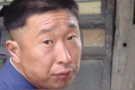 林永健，因太丑被岳父拒绝，婚后不计前嫌，把岳父母当亲爸妈图片