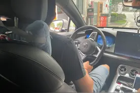车主说车：不挂奔驰车标的比亚迪，腾势X 两年用车体验图片