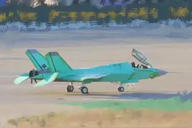 歼-35再曝新图，弹射牵引杆锯齿尾喷管清晰可见，体型比F-35更大图片