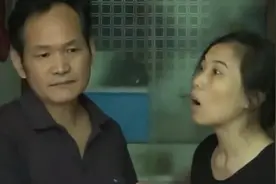 母亲住小女儿家32年，却想强占房产给二女儿，结果被扫地出门图片