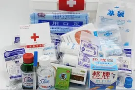 战争储备攻略：揭秘如何囤积食品与生存必需品，全面防备灾难来袭图片