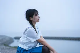 长期缺爱的中年女人，这些特征摆脱不了图片
