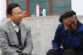 杨虎城死后，孙子花半个世纪找到凶手，为何笑称：祝您活到110岁图片