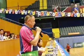 国乒功勋教练李晓东，20年前与王楠闹翻不再来往，女儿归化奥地利图片