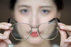 戴镜人的福音：美观与轻盈兼得的华为智能眼镜 2图片