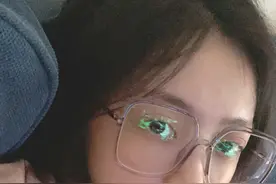 电竞女神卸妆后：灵儿太显小，天云没差别，小钰反差最大图片