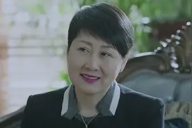 60岁的张凯丽，学年轻人割双眼皮，为何老演员也有容貌焦虑？图片
