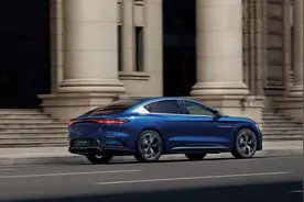 23万预算，比亚迪汉和特斯拉Model 3该买谁，告诉你三句实话图片
