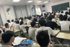 临床口腔医学大专招生分数最低多少可以录取图片