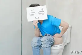 注意！17岁女孩服用退烧药，引起反复肠穿孔，做了四次手术图片