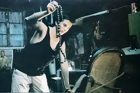 35年前的银蛇谋杀案：因大尺度被举报，主演成为巨星却悲惨自杀图片